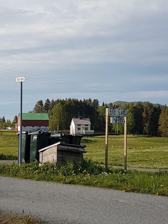 Leite Gard Near Atlantic Road In Hustadvika Lyngstad ภายนอก รูปภาพ