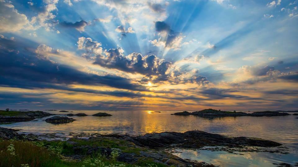 Leite Gard Near Atlantic Road In Hustadvika Lyngstad ภายนอก รูปภาพ